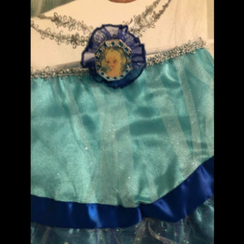 Disney Elsa Girls Sz 4-6X Dress Costume - Picture 2 of 4